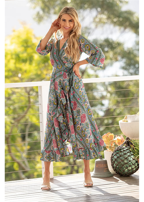 Ashanti Long Sleeve Wrap Dress
A lovely frill on the side, this dress is one of our best sellers!
Made in India
Silk Blend Fabric
70% Poly
30% Silk