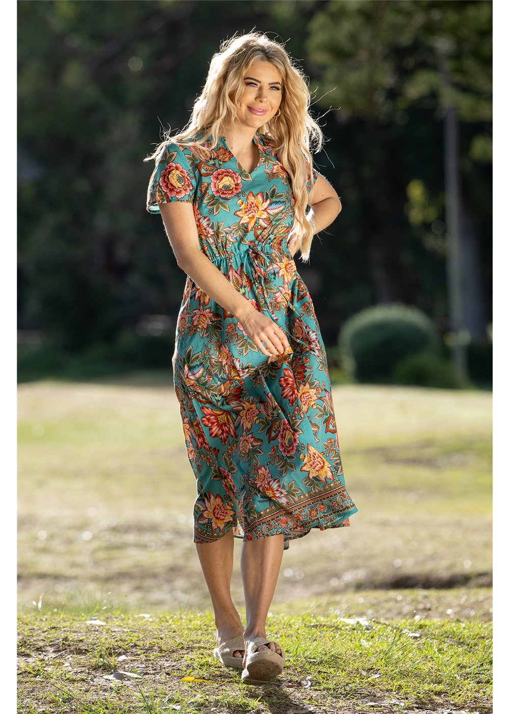 green emerald velvet dress Batik Dress – Cienna Designs