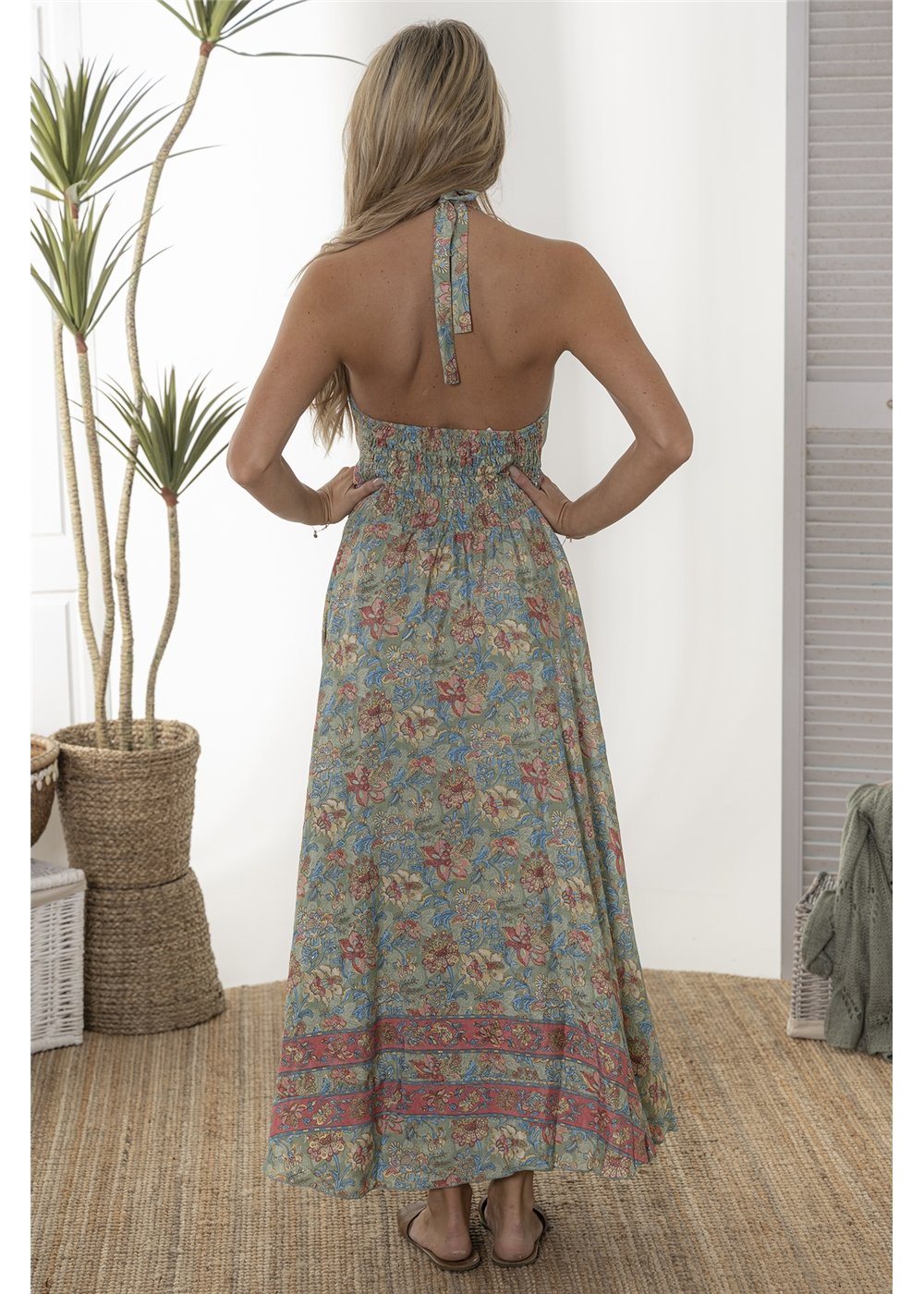 Vea Maxi Halter Dress
