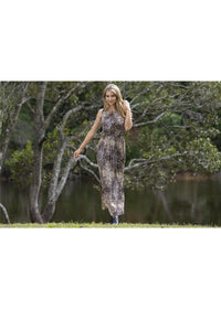 Eshe Short Sleeve Maxi Dress