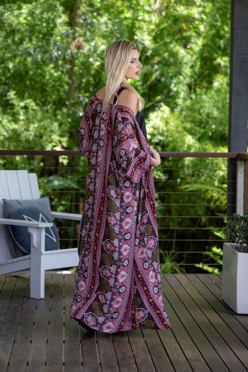Evi Duster