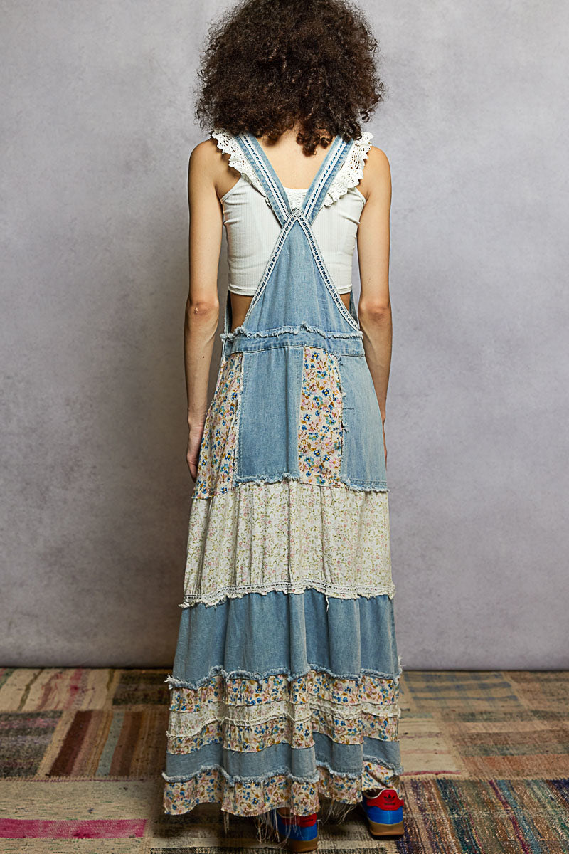 UWS23 - Patchwork Pinafore