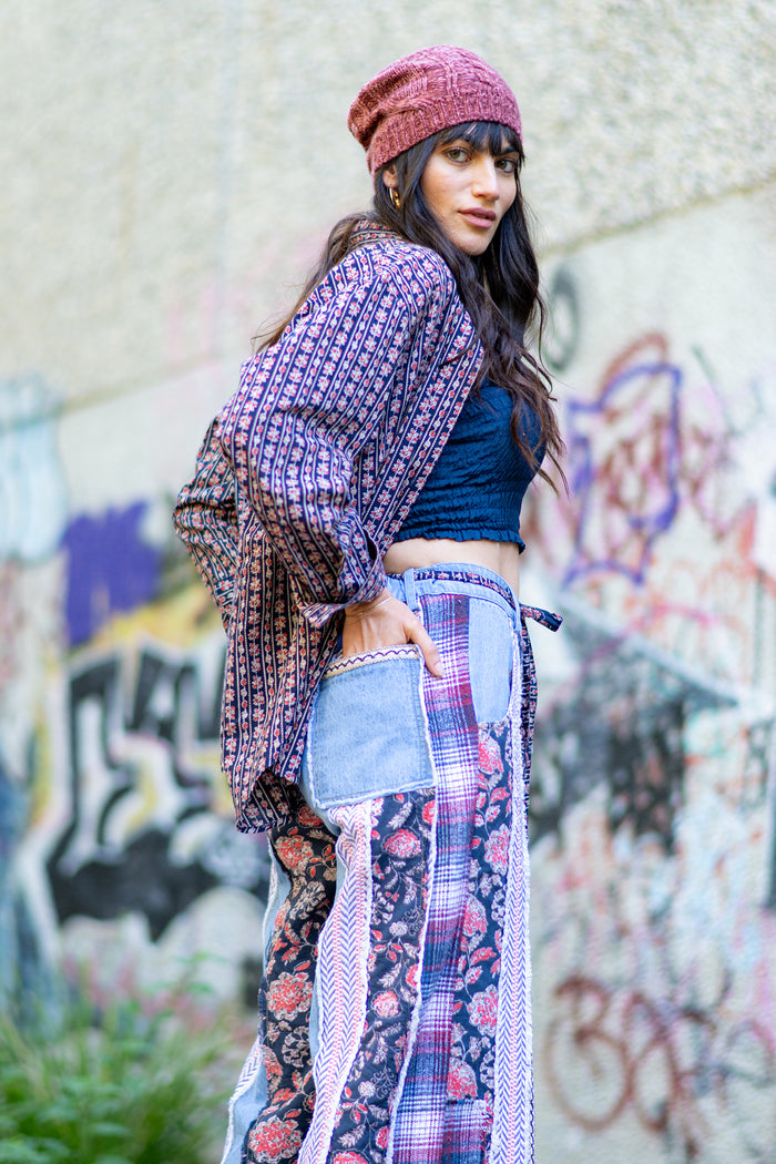 CJ Shirt - Navy Floral Stripe | CD160 (agent sample)