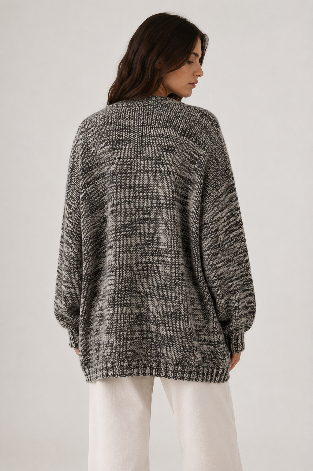 Kantong Cardigan