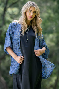 Dimi Kimono