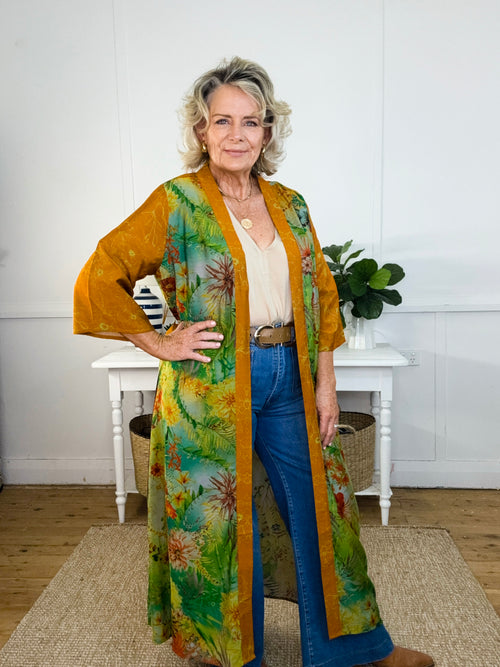 Hanae Belted Duster in silk viscose, front view