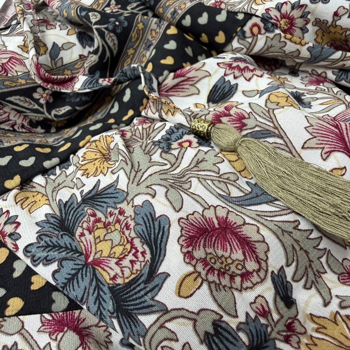 Folk Vine Blouse (Sample KU-793)