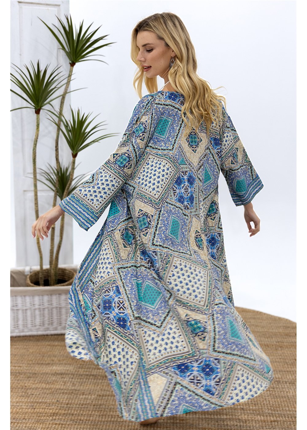 Laki Mid Length Kimono