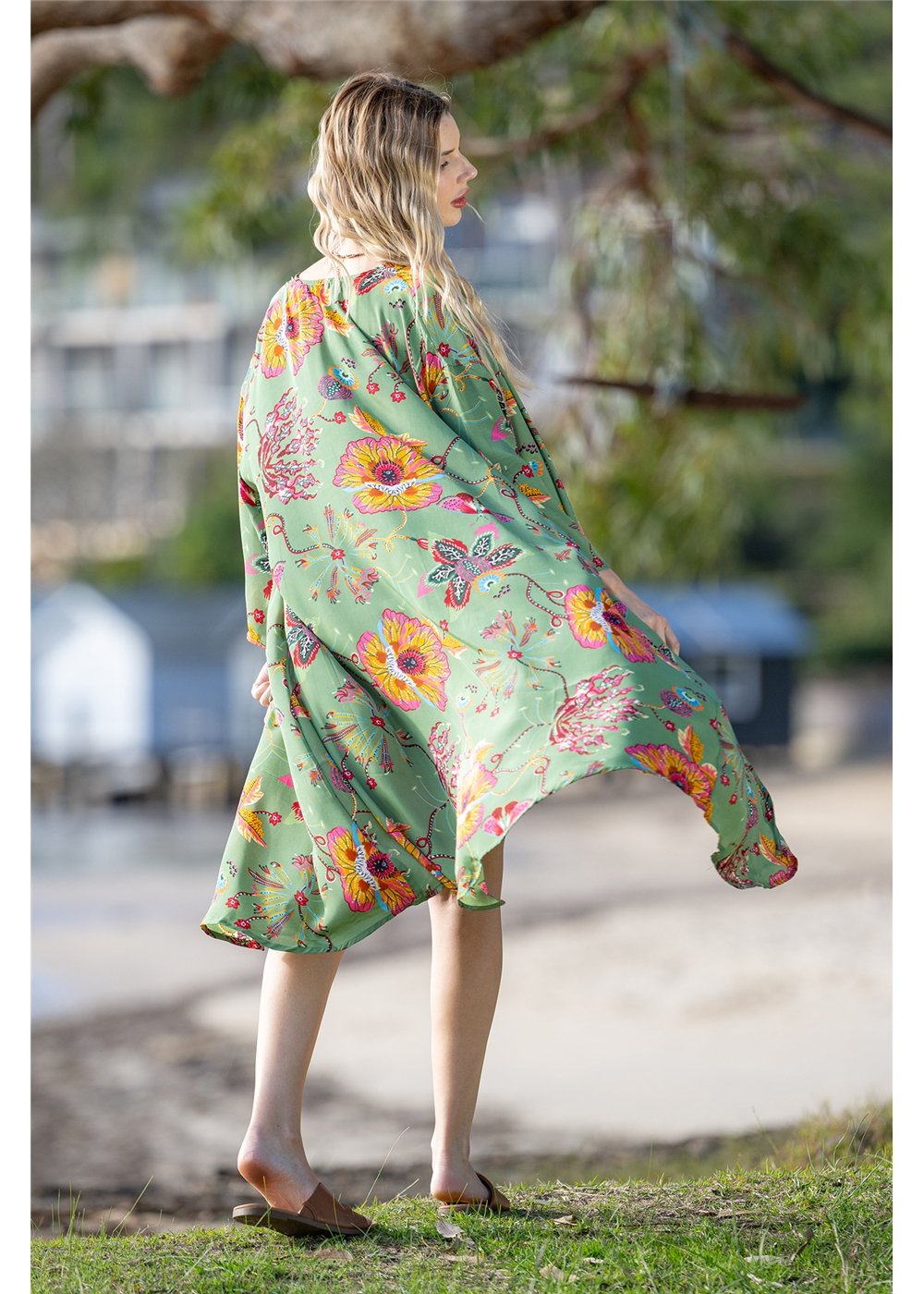 Posey Mid length Kimono