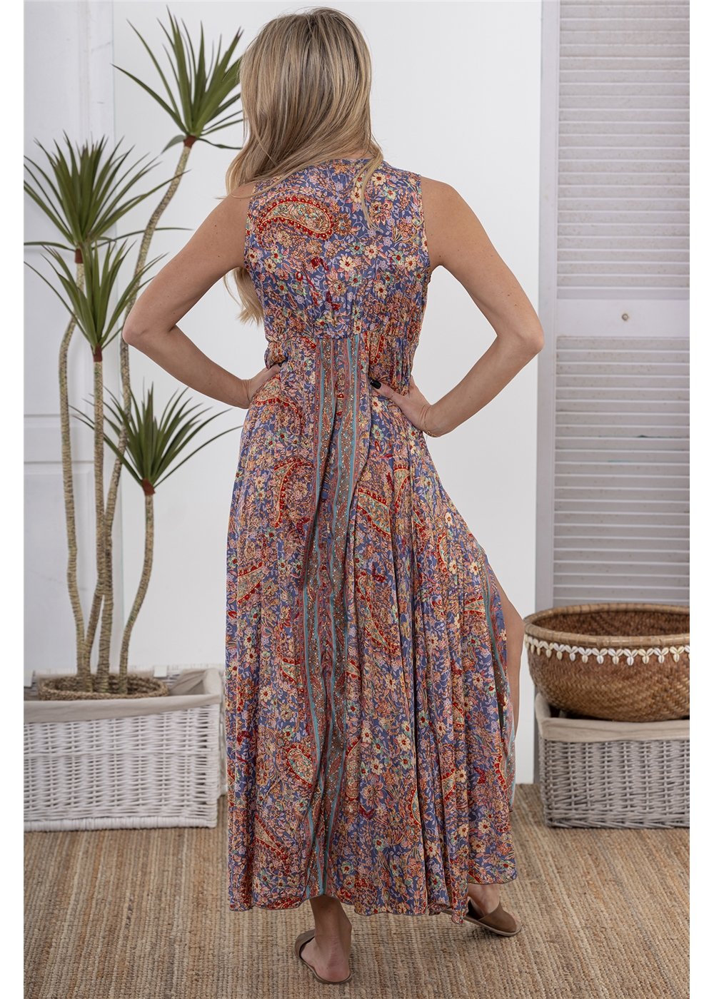 Moni Sleeveless Maxi Dress