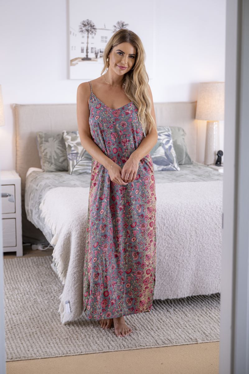 Long Nighty and Robe - Floral - PJ18