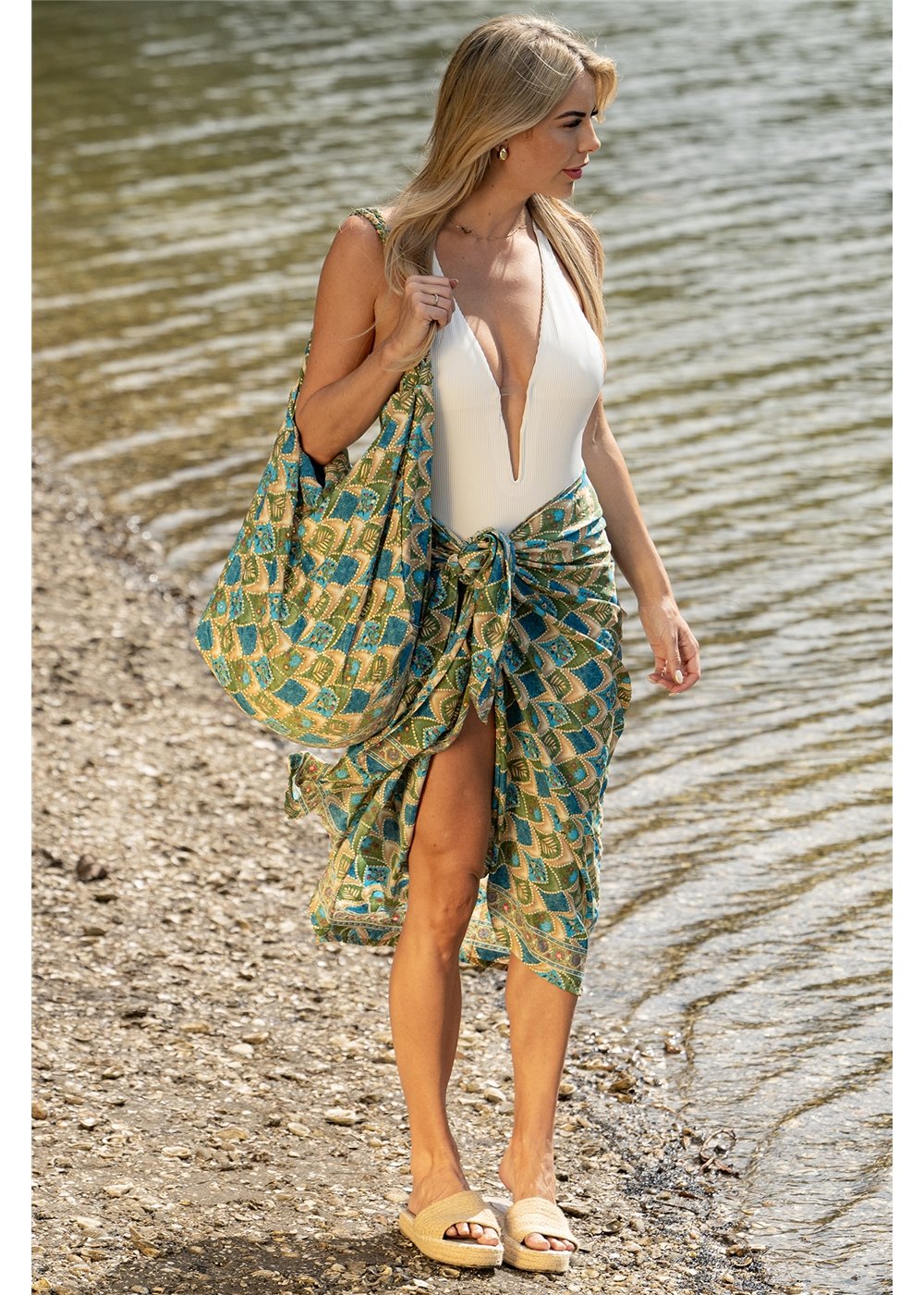 Dalah Bag and Sarong Set