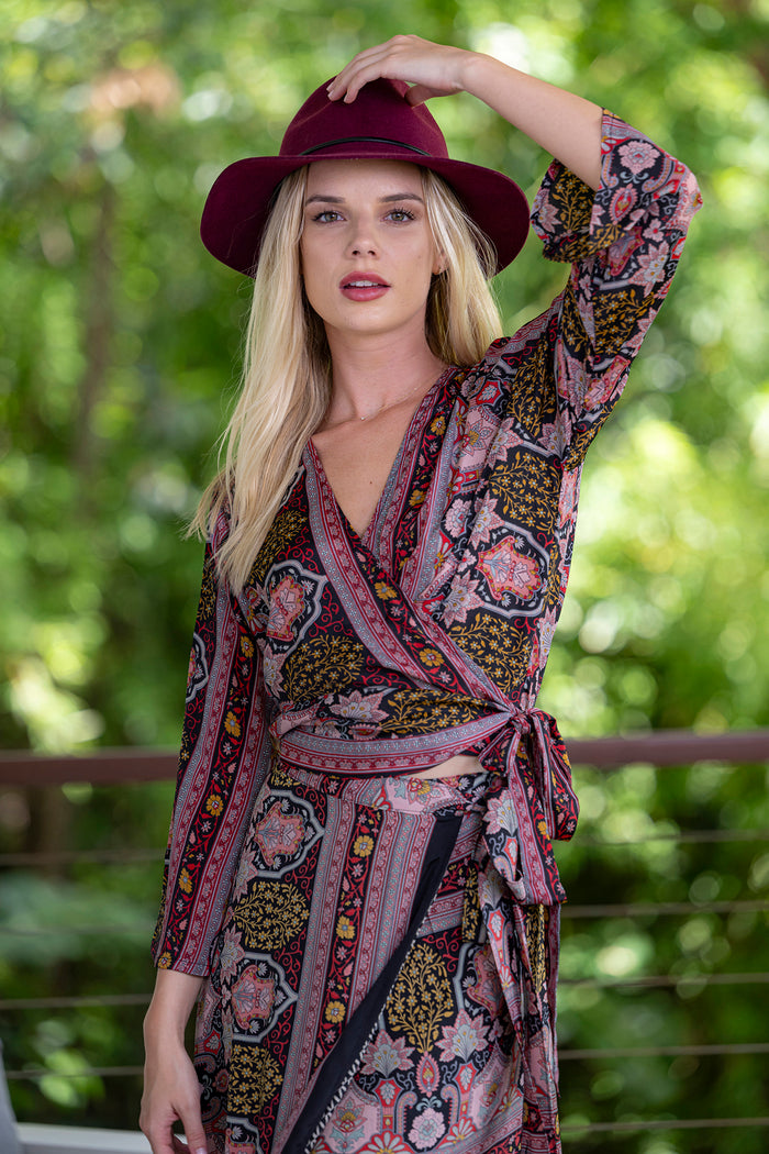 Evi Wrap Top