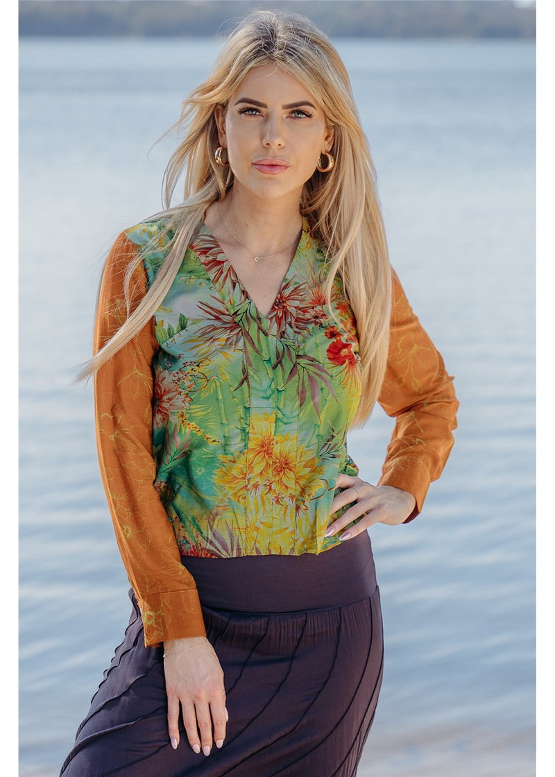 Hanae Sas Top