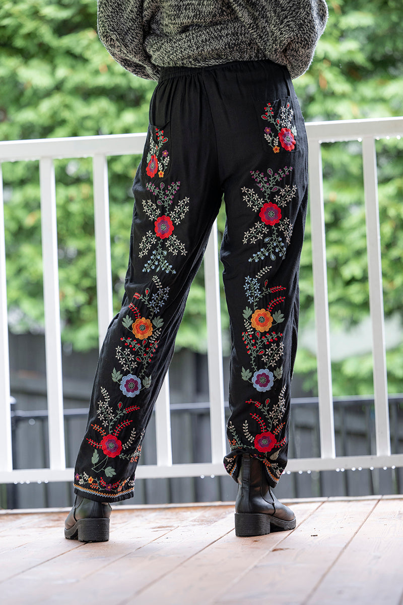 Harta Pants - Black