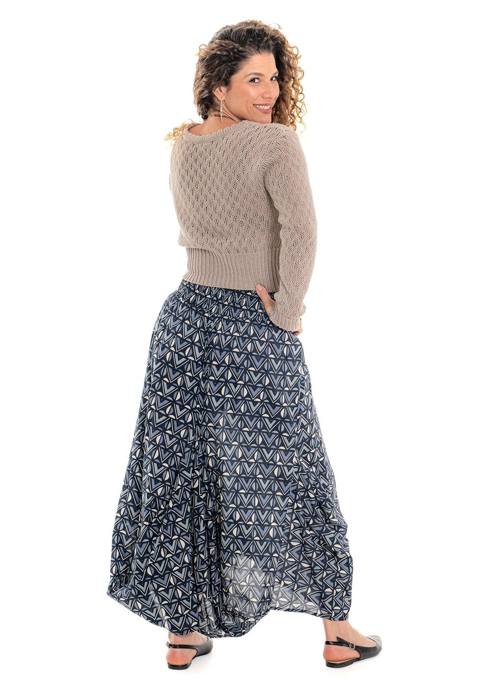 Katie geometric print Eshe skirt back view in tonal grey and charcoal cotton - Cienna Designs