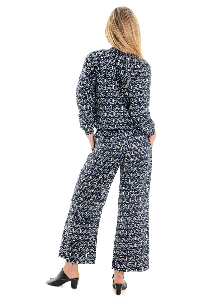 Katie geometric print pocket pants back view in tonal grey and charcoal cotton - Cienna Designs