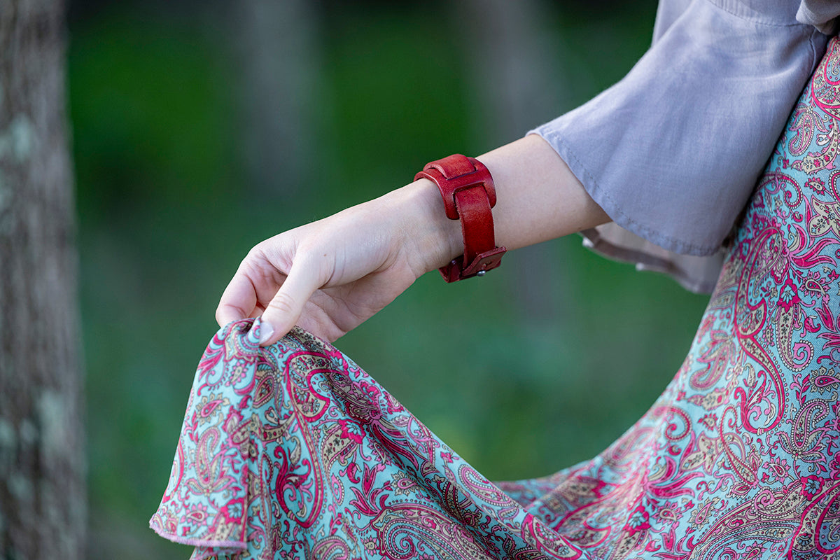 Leather Strap Bracelet- Red - SA401