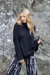 Lumi Jumper - Black