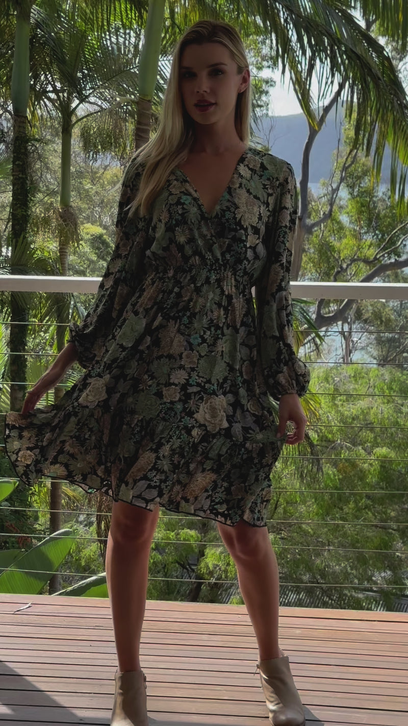 Gia Long Sleeve Midi Dress