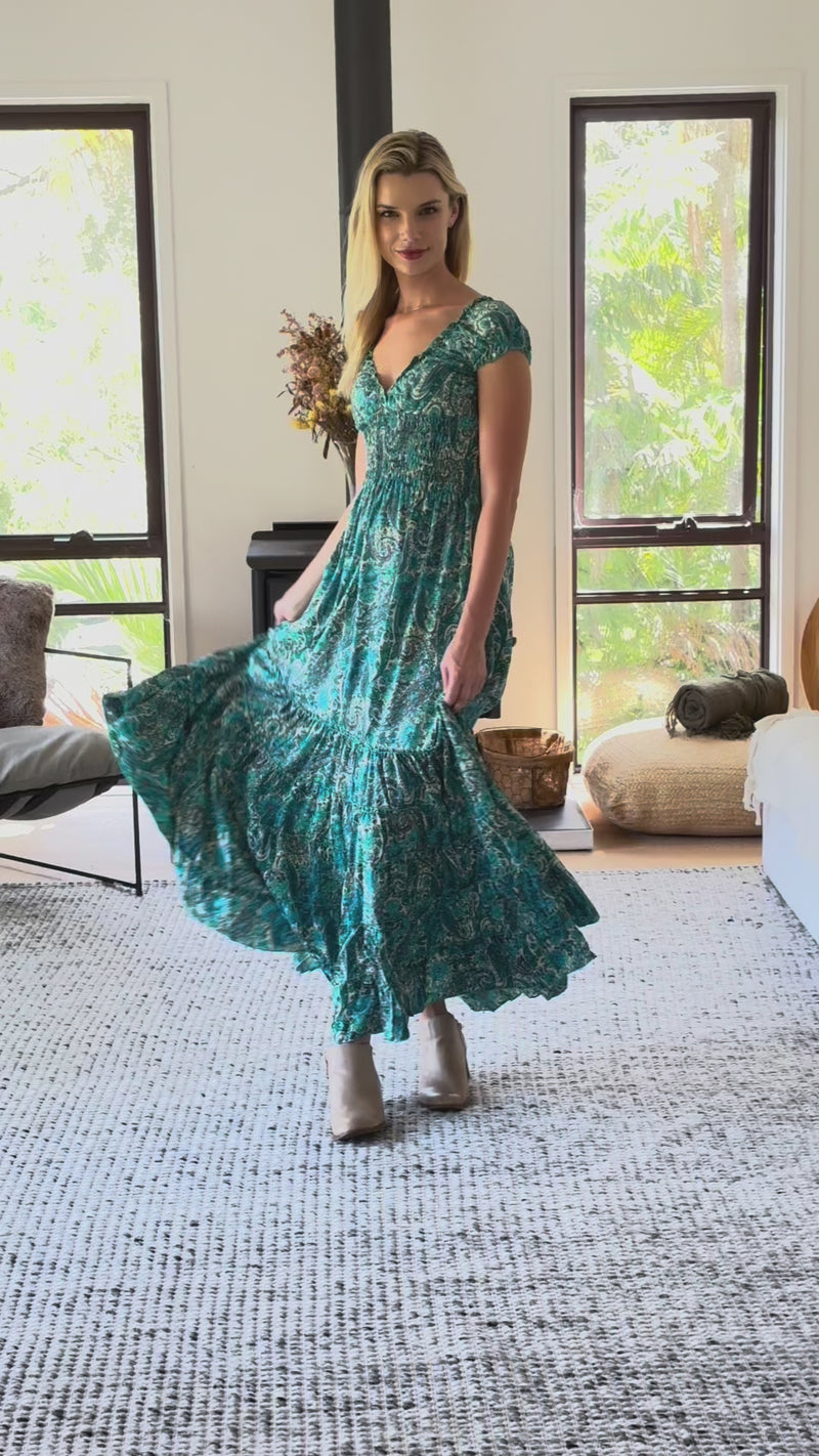 Beatrix Rosa Dress