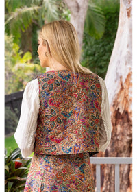 Shasha Quilted Waistcoat Reversible - styled outdoor